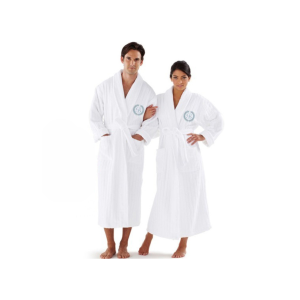 10 Reasons Every Bride and Groom Need Matching Bathrobes for Their Big Day